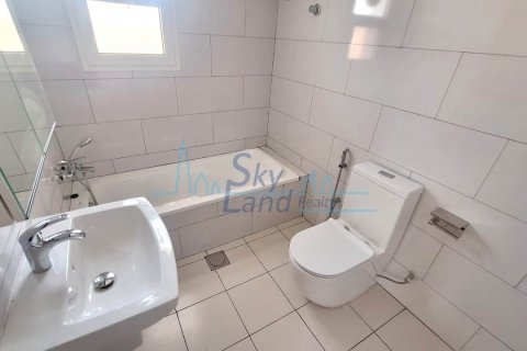 Vila di Dubai, UEA 4 kamar tidur, 371.6 m2 nomor 590071 - foto 13