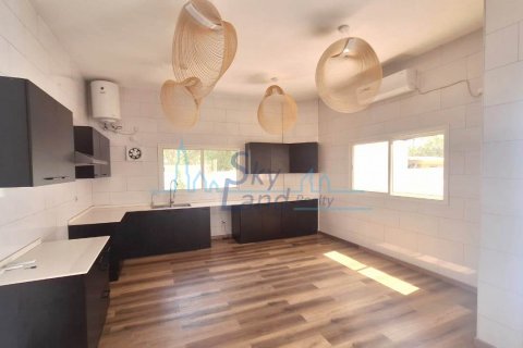 Vila di Dubai, UEA 4 kamar tidur, 371.6 m2 nomor 590071 - foto 5