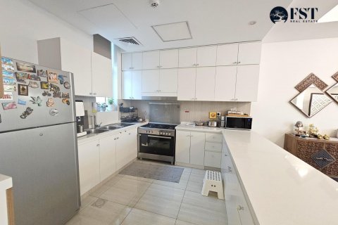 Kuća u nizu u Dubai Sports City, Dubai, UAE 4 spavaćih soba, 275.3 m2 Br. 566202 - fotografija 14
