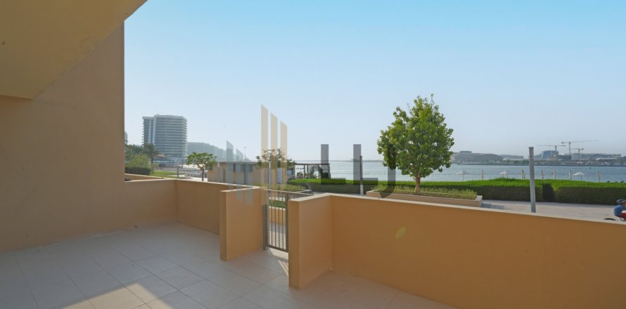 Vila v Al Raha Beach, Abu Dhabi, SAE 5 ložnice, 591.7 m² Č.: 541081