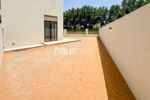 Řadový dům v Dubai Land, Dubai, SAE 4 ložnice, 214 m² Č.: 625677 - fotografie 14