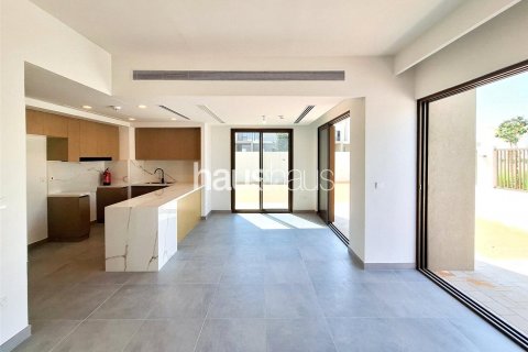 Řadový dům v Dubai Land, Dubai, SAE 4 ložnice, 214 m² Č.: 625677 - fotografie 5