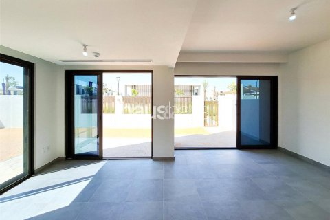Řadový dům v Dubai Land, Dubai, SAE 4 ložnice, 214 m² Č.: 625677 - fotografie 6