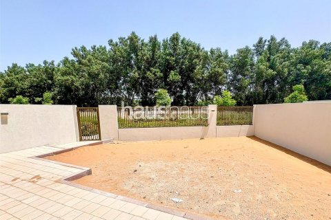 Řadový dům v Dubai Land, Dubai, SAE 4 ložnice, 214 m² Č.: 625677 - fotografie 4