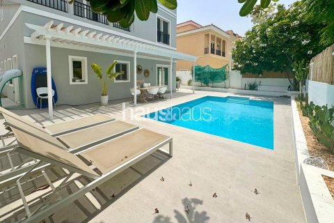 Villa in The Villa, Dubai, UAE 5 bedrooms, 362 sq.m. № 625674 - photo 19