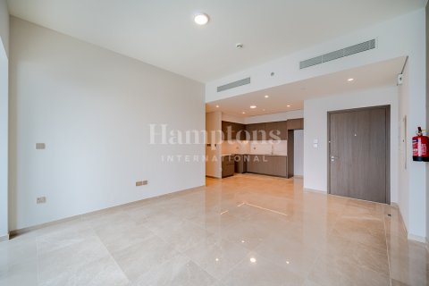 Apartment in Palm Jumeirah, Dubai, UAE 2 bedrooms, 111.57650300 sq.m. № 595742 - photo 9