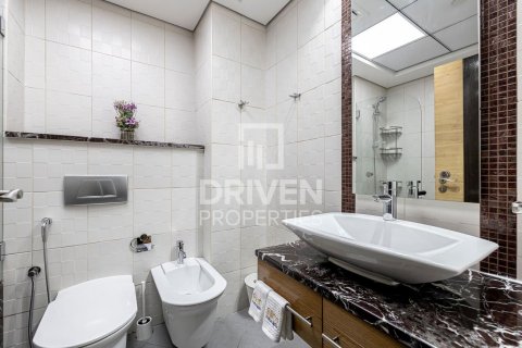 Apartment in Jumeirah Beach Residence, Dubai, UAE 4 bedrooms, 291 sq.m. № 602047 - photo 16
