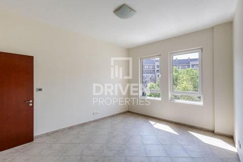 Motor City, Dubai, UAE의 판매용 아파트 침실 2개, 151제곱미터 번호 602051 - 사진 5