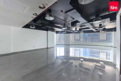 Office in Business Bay, Dubai, UAE 105.7 sq.m. № 624954 - photo 1