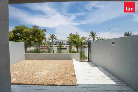 Dubai, BAE’de kiralık townhouse 3 yatak odası, 172.2 m&sup2; No 624951 - fotoğraf 13