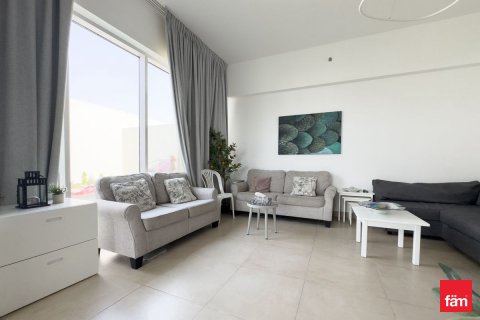Apartment in Al Furjan, Dubai, UAE 2 bedrooms, 215.1 sq.m. № 624896 - photo 2
