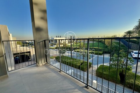 Vila di Dubai Hills Estate, UAE 4 bilik tidur, 444 meter persegi № 629734 - foto 10