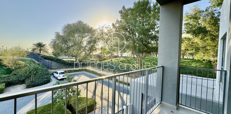 Villa in Dubai Hills Estate, Dubai, VAE: 4 Schlafzimmer, 444 m2 Nr. 629734