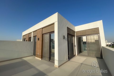 Villa sa Dubai, UAE 4 silid-tulugan, 316.8 sq.m. № 629733 - larawan 11