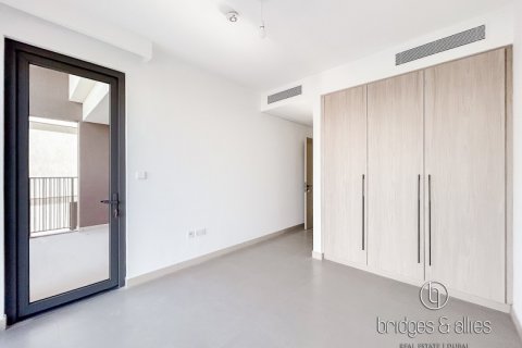 Villa sa Dubai, UAE 4 silid-tulugan, 316.8 sq.m. № 629733 - larawan 10