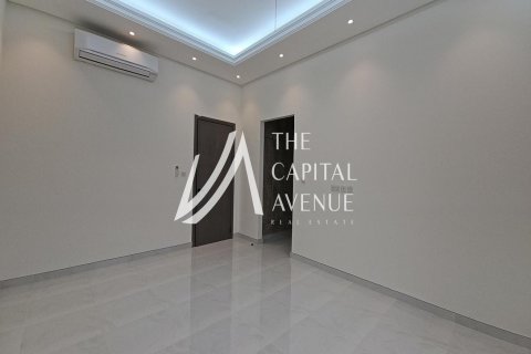 阿联酋 Abu Dhabi Baniyas 待租 : 929 平方米 , 编号604700 - 照片 13
