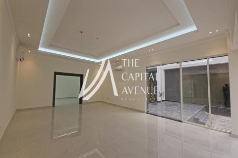 阿联酋 Abu Dhabi Baniyas 待租 : 929 平方米 , 编号604700 - 照片 8