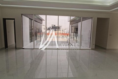 阿联酋 Abu Dhabi Baniyas 待租 : 929 平方米 , 编号604700 - 照片 9