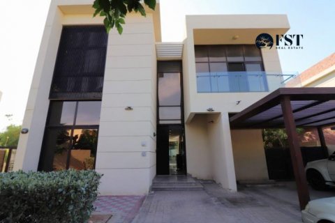 阿联酋 Dubai DAMAC Hills (Akoya by DAMAC) 待租 : 5 卧, 567.3 平方米 , 编号566198 - 照片 2