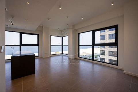 Apartment in Al Reem Island, Abu Dhabi, UAE 2 bedrooms, 117 sq.m. № 616033 - photo 7