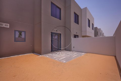 Adosado en alquiler en Yas Island, Abu Dhabi, EAU 2 dormitorios, 169 m2 № 616031 - foto 3
