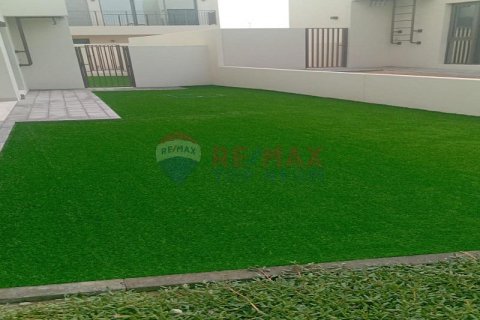 Vila di Dubai South (Dubai World Central), Dubai, UAE 4 bilik tidur, 231.1 meter persegi № 576014 - foto 12