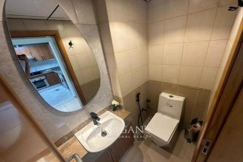 Apartmen di Dubai Marina, UAE 1 bilik tidur, 55.9 meter persegi № 541320 - foto 6