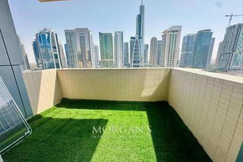 Apartmen di Dubai Marina, UAE 1 bilik tidur, 55.9 meter persegi № 541320 - foto 5