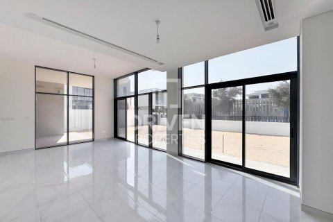 Vilë në Al Furjan, Dubai, Emiratet e Bashkuara Arabe 5 dhoma gjumi, 413 m2. № 603529 - Foto 5