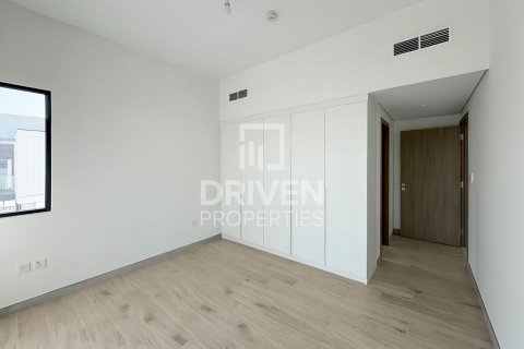 Vilë në Al Furjan, Dubai, Emiratet e Bashkuara Arabe 5 dhoma gjumi, 413 m2. № 603529 - Foto 13
