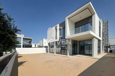 Vilë në Al Furjan, Dubai, Emiratet e Bashkuara Arabe 5 dhoma gjumi, 413 m2. № 603529 - Foto 11