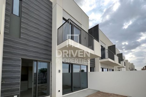Řadový dům v Arabian Ranches 3, Dubai, SAE 3 ložnice, 179 m² Č.: 603528 - fotografie 11
