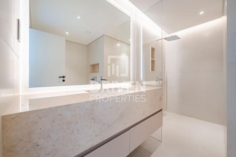 Vilë në Jumeirah Islands, Dubai, Emiratet e Bashkuara Arabe 5 dhoma gjumi, 576 m2. № 603524 - Foto 22