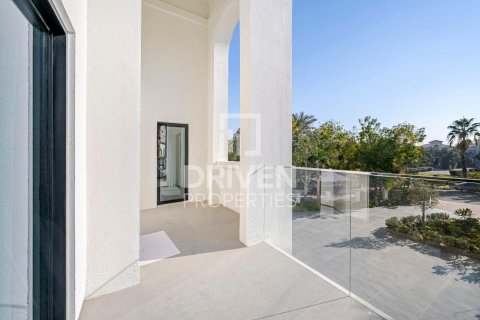 Vilë në Jumeirah Islands, Dubai, Emiratet e Bashkuara Arabe 5 dhoma gjumi, 576 m2. № 603524 - Foto 26