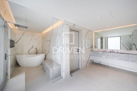 Vilë në Jumeirah Islands, Dubai, Emiratet e Bashkuara Arabe 5 dhoma gjumi, 576 m2. № 603524 - Foto 19