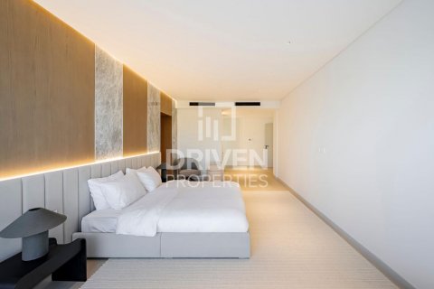 Vilë në Jumeirah Islands, Dubai, Emiratet e Bashkuara Arabe 5 dhoma gjumi, 576 m2. № 603524 - Foto 23