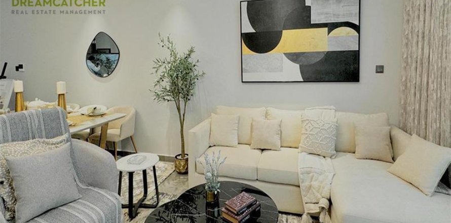 Byt v Al Rashidiya, Ajman, SAE 3 ložnice, 255.4 m² Č.: 588514