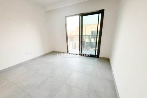 Dubai Land、Dubai、UAE にあるタウンハウスの賃貸物件 4ベッドルーム、216 m2、No593722 - 写真 1