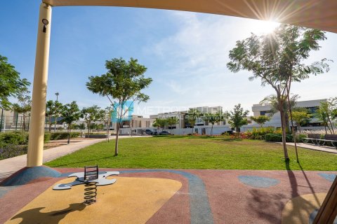 Müüa maa on the Yas Island, Abu Dhabi, AÜE: 734 m² Nr 594784 - pilt 6