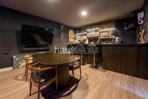 Vilë në Dubai Investment Park, Emiratet e Bashkuara Arabe 6 dhoma gjumi, 674 m2. № 625395 - Foto 26