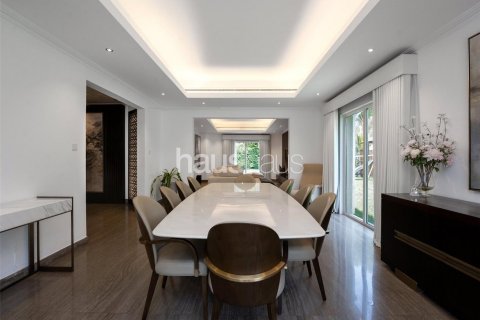 Vilë në Dubai Investment Park, Emiratet e Bashkuara Arabe 6 dhoma gjumi, 674 m2. № 625395 - Foto 10