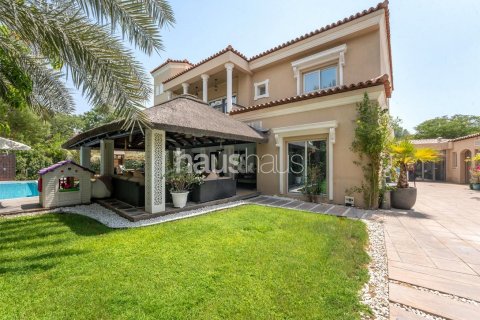 Vilë në Dubai Investment Park, Emiratet e Bashkuara Arabe 6 dhoma gjumi, 674 m2. № 625395 - Foto 29