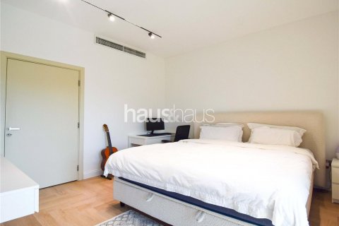 Townhouse in Jumeirah Village Triangle, Dubai, UAE 2 bedrooms, 152 sq.m. № 625534 - photo 5