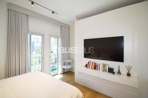 Townhouse in Jumeirah Village Triangle, Dubai, UAE 2 bedrooms, 152 sq.m. № 625534 - photo 9