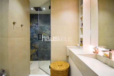 Townhouse in Jumeirah Village Triangle, Dubai, UAE 2 bedrooms, 152 sq.m. № 625534 - photo 7