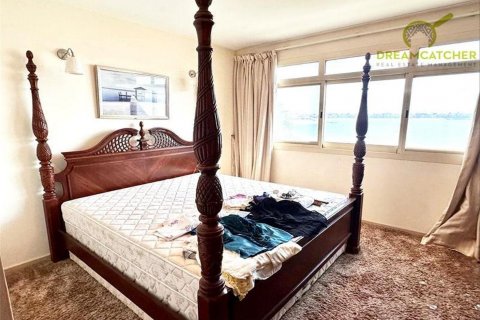 Зняти в оренду віллу в Al Hamra Village, Рас-эль-Хайма, ОАЕ 5 спалень, 626.5м2, № 588436 - фото 12
