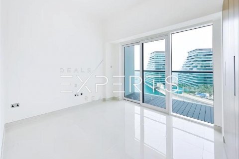 Byt v Al Raha Beach, Abu Dhabi, SAE 3 ložnice, 221.8 m² Č.: 589805 - fotografie 1