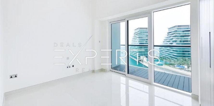 Byt v Al Raha Beach, Abu Dhabi, SAE 3 ložnice, 221.8 m² Č.: 589805