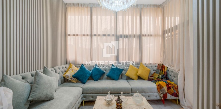 Rumah bandar di Dubai South (Dubai World Central), Dubai, UAE 3 bilik tidur, 130 meter persegi № 592692