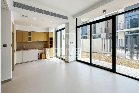 Σπίτι σε Arabian Ranches 3, Dubai, ΗΑΕ 3 υπνοδωμάτια, 180 τ.μ. Αρ. 603067 - φωτογραφία 1